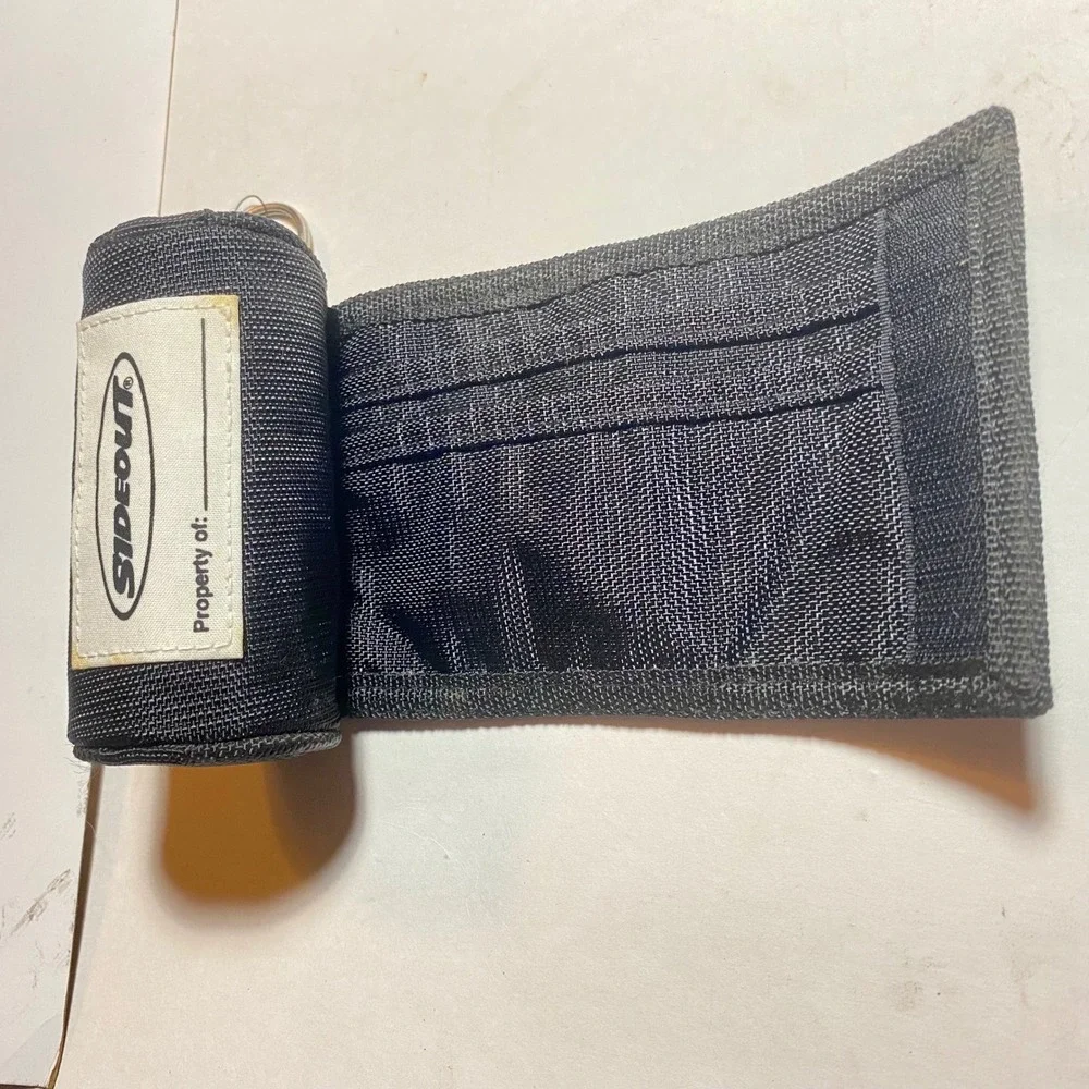 Sideout Black Roll\-Up Wallet Zipper Pocket Key Ring Compact Fabric Organizer